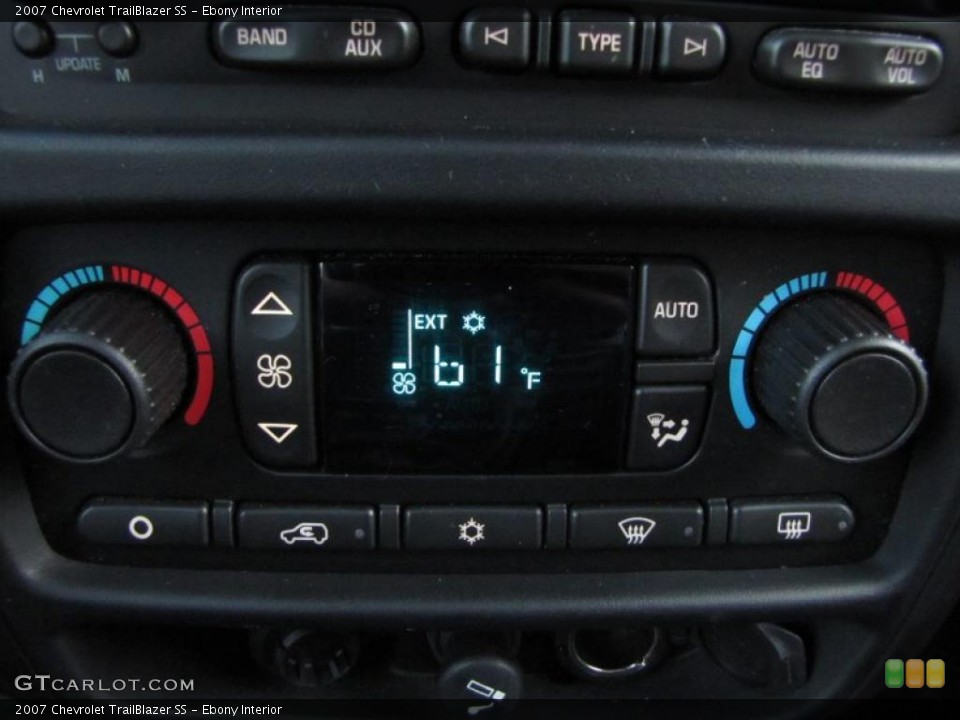 Ebony Interior Controls for the 2007 Chevrolet TrailBlazer SS #38080543