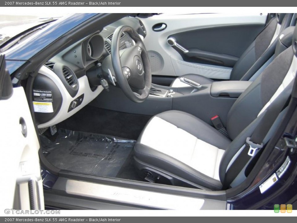 Black/Ash Interior Photo for the 2007 Mercedes-Benz SLK 55 AMG Roadster #38081279