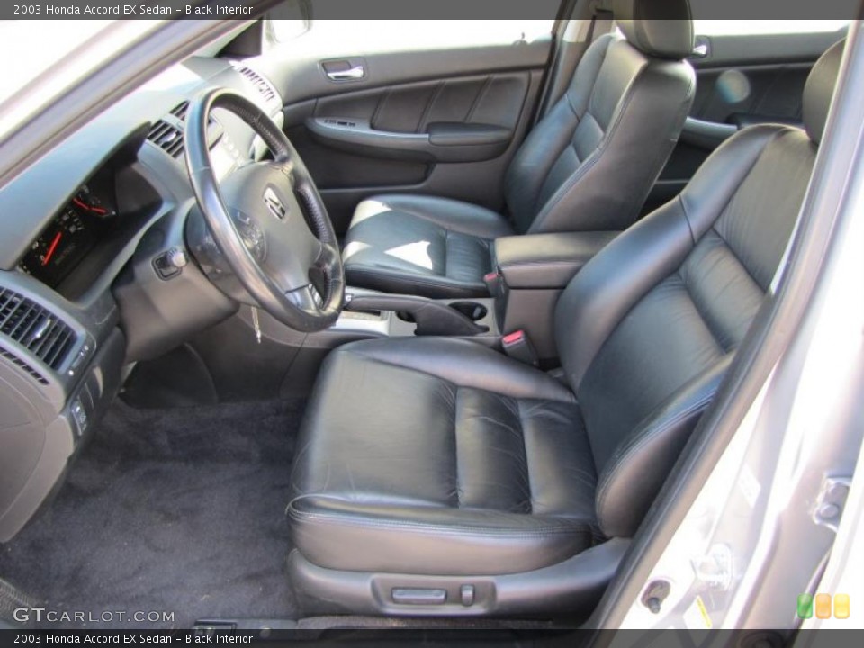 Black Interior Photo for the 2003 Honda Accord EX Sedan #38085188