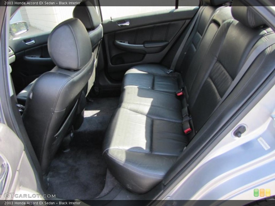 Black Interior Photo for the 2003 Honda Accord EX Sedan #38085221