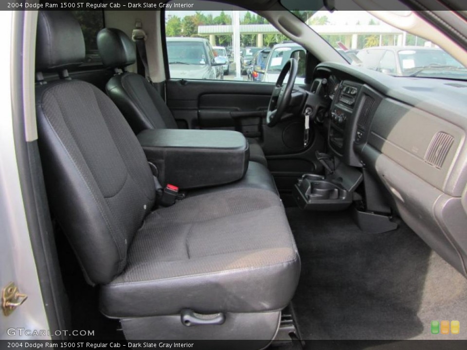 Dark Slate Gray Interior Photo for the 2004 Dodge Ram 1500 ST Regular Cab #38086019