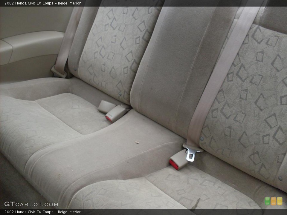 Beige Interior Photo for the 2002 Honda Civic EX Coupe #38088587