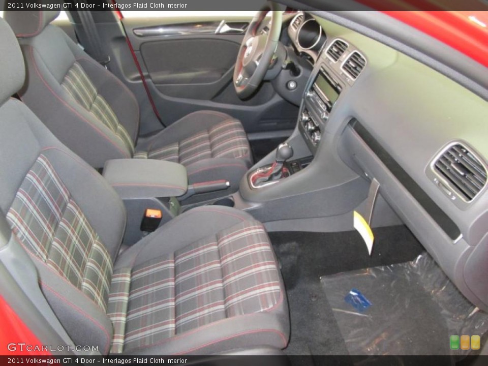 Interlagos Plaid Cloth Interior Photo for the 2011 Volkswagen GTI 4 Door #38091487