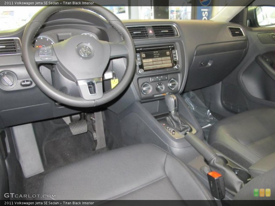 Titan Black Interior Dashboard for the 2011 Volkswagen Jetta SE Sedan #38092981