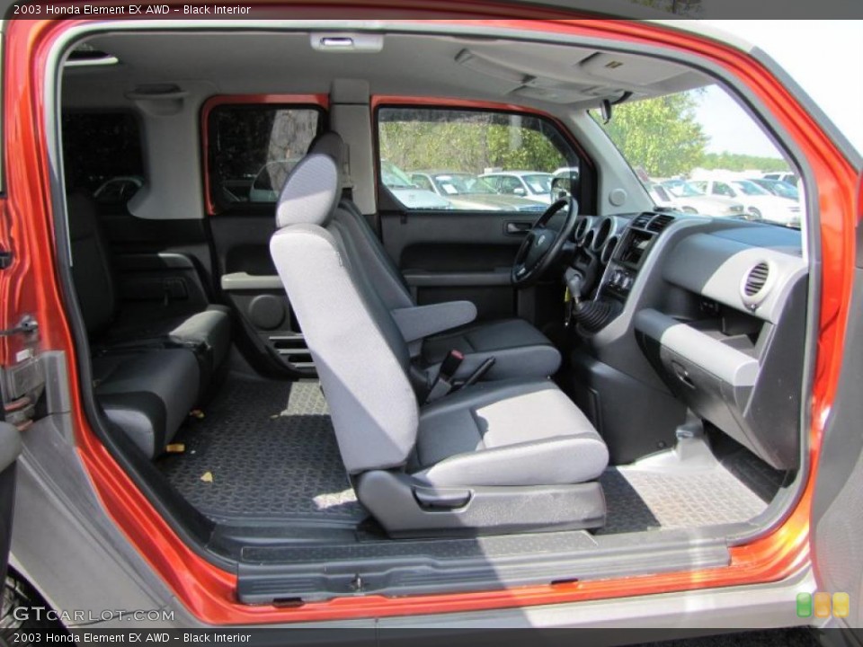 Black Interior Photo for the 2003 Honda Element EX AWD #38093647