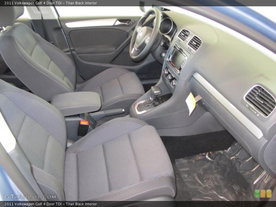 Titan Black Interior Photo for the 2011 Volkswagen Golf 4 Door TDI #38093867