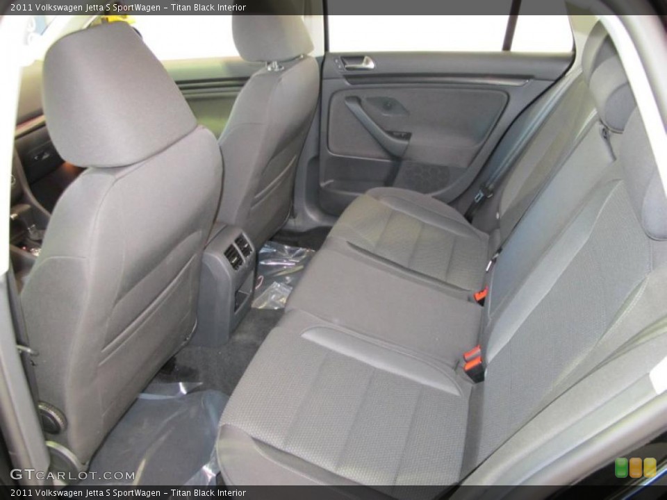 Titan Black Interior Photo for the 2011 Volkswagen Jetta S SportWagen #38094223