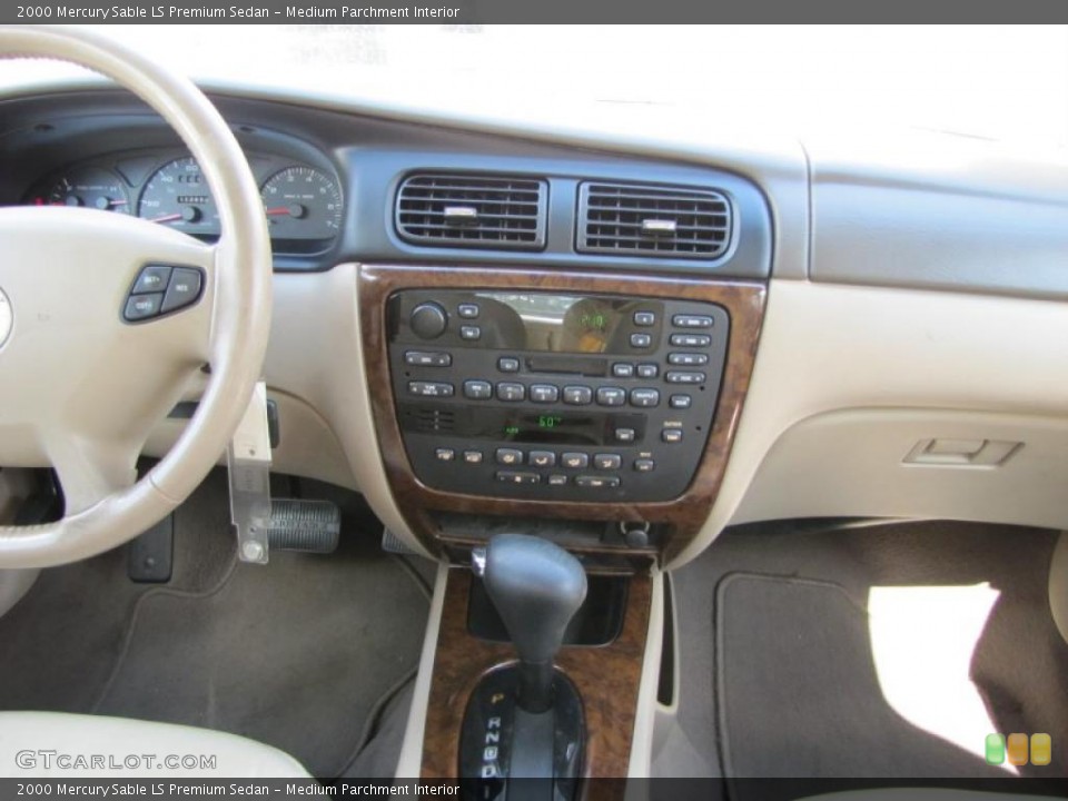 Medium Parchment Interior Controls for the 2000 Mercury Sable LS Premium Sedan #38100395