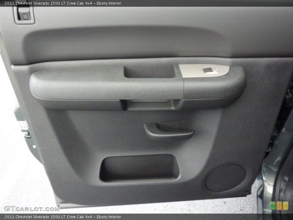 Ebony Interior Photo for the 2011 Chevrolet Silverado 1500 LT Crew Cab 4x4 #38102175