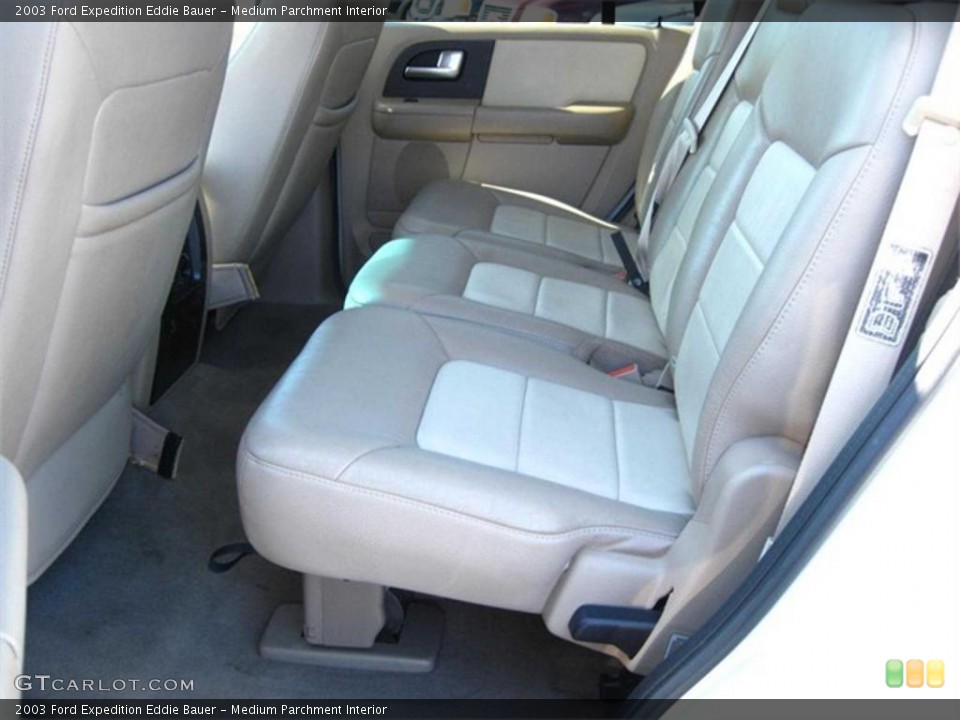 Medium Parchment Interior Photo for the 2003 Ford Expedition Eddie Bauer #38105151