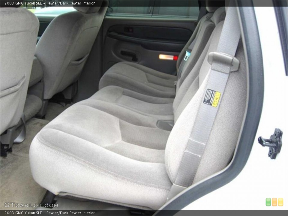 Pewter/Dark Pewter Interior Photo for the 2003 GMC Yukon SLE #38106743