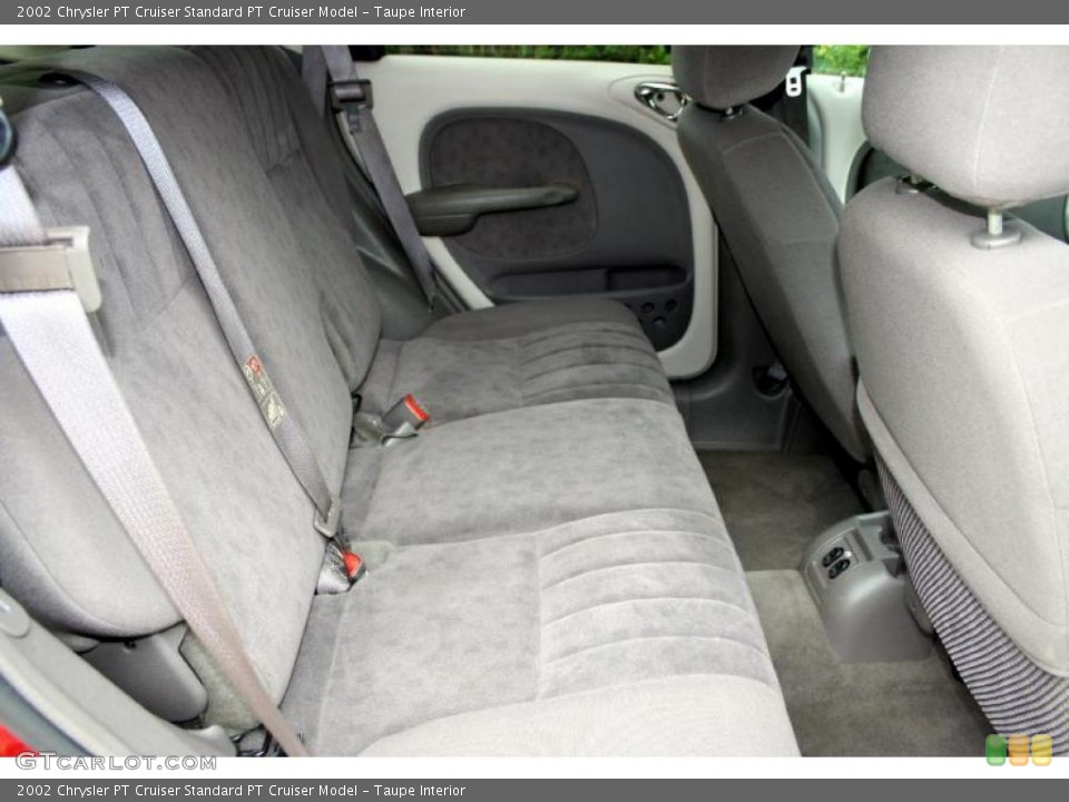 Taupe Interior Photo for the 2002 Chrysler PT Cruiser  #38110147