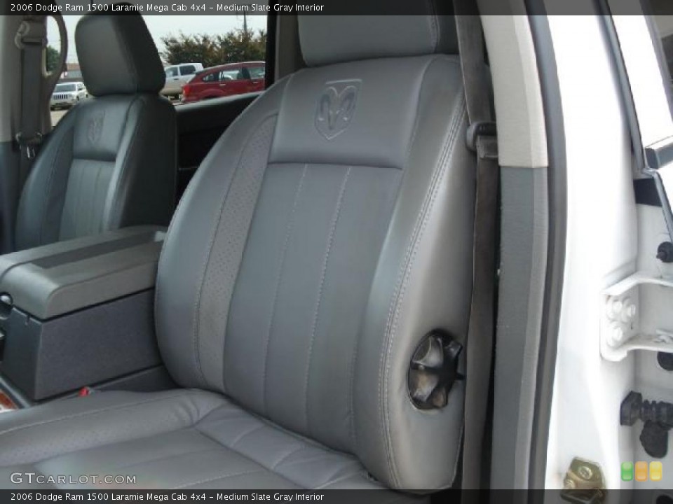 Medium Slate Gray Interior Photo for the 2006 Dodge Ram 1500 Laramie Mega Cab 4x4 #38110635