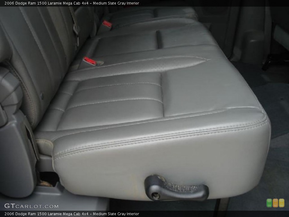 Medium Slate Gray Interior Photo for the 2006 Dodge Ram 1500 Laramie Mega Cab 4x4 #38110731