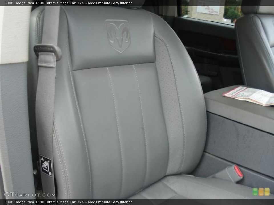 Medium Slate Gray Interior Photo for the 2006 Dodge Ram 1500 Laramie Mega Cab 4x4 #38110747