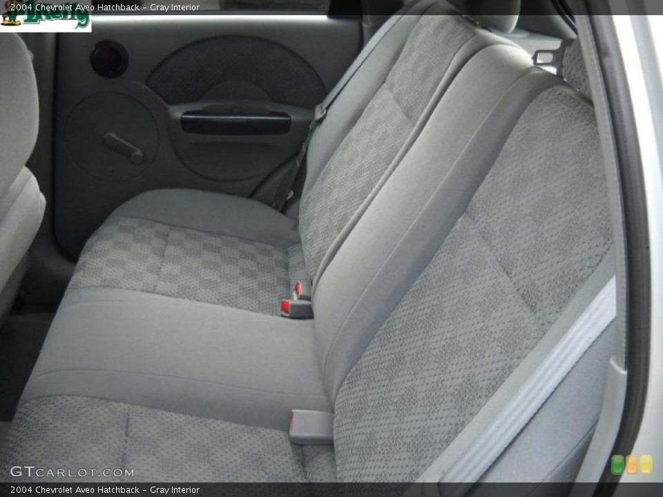Gray Interior Photo for the 2004 Chevrolet Aveo Hatchback #38112307