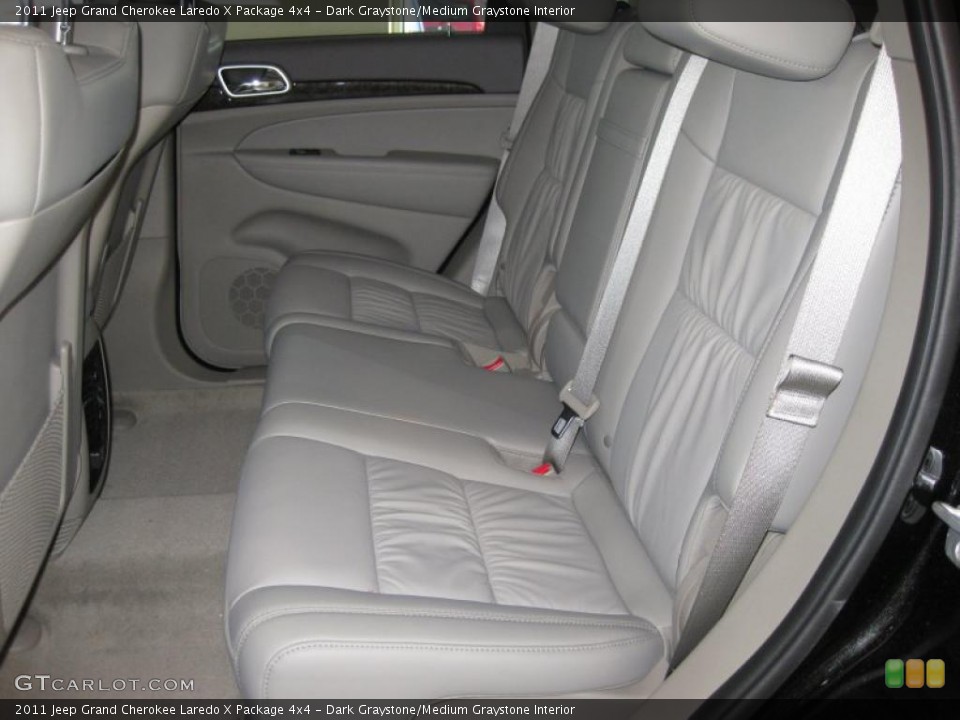 Dark Graystone/Medium Graystone Interior Photo for the 2011 Jeep Grand Cherokee Laredo X Package 4x4 #38115775