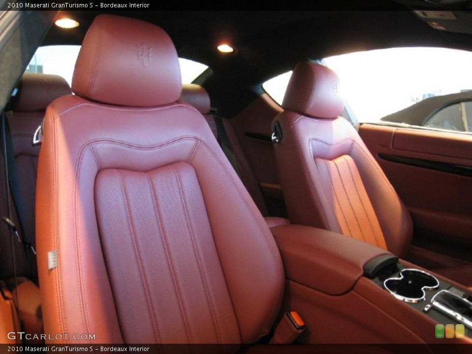 Bordeaux Interior Photo for the 2010 Maserati GranTurismo S #38127006