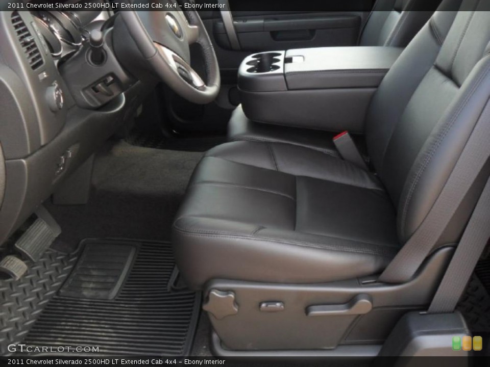 Ebony Interior Photo for the 2011 Chevrolet Silverado 2500HD LT Extended Cab 4x4 #38133578