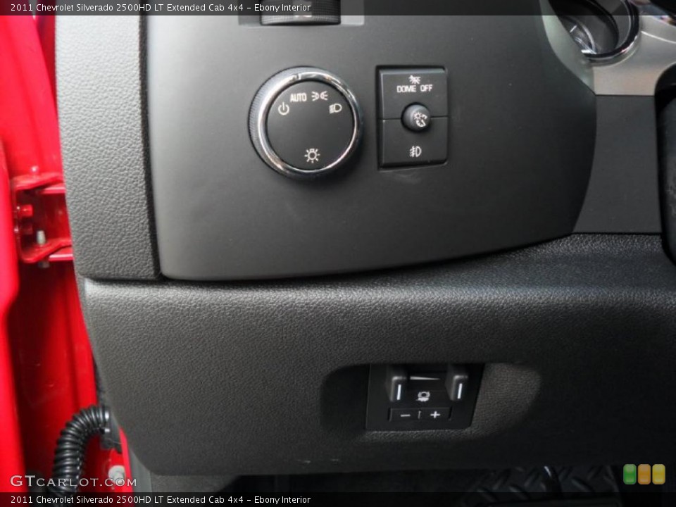 Ebony Interior Controls for the 2011 Chevrolet Silverado 2500HD LT Extended Cab 4x4 #38133626