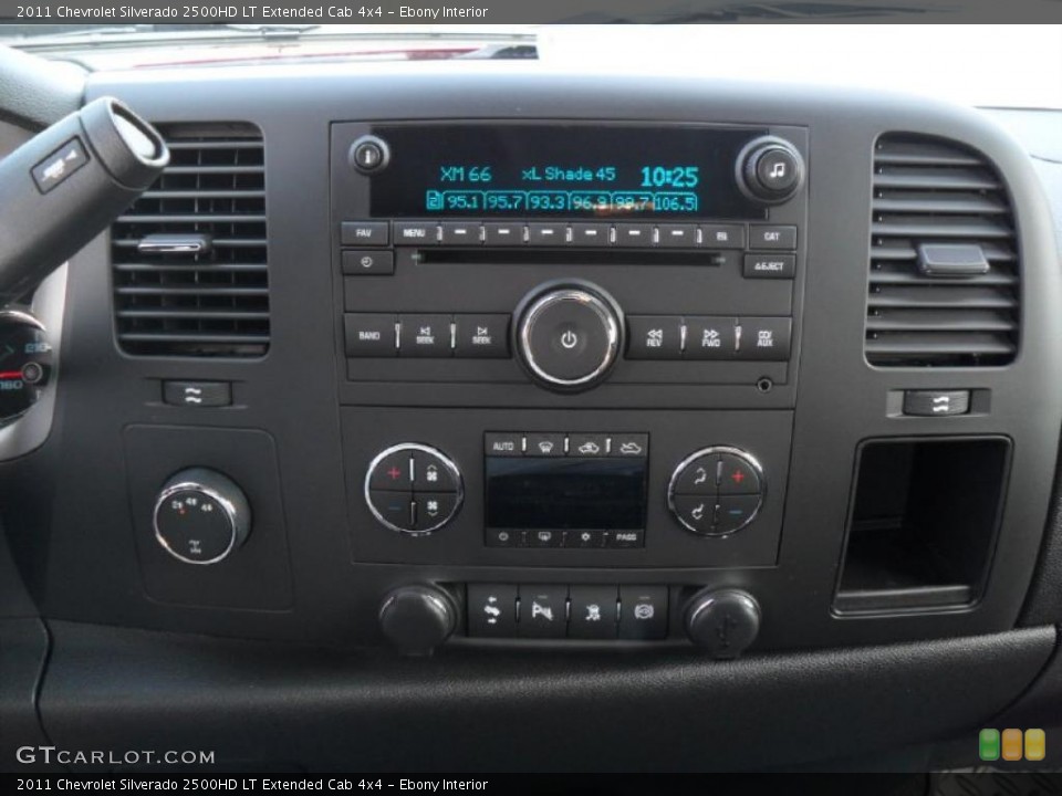 Ebony Interior Controls for the 2011 Chevrolet Silverado 2500HD LT Extended Cab 4x4 #38133686