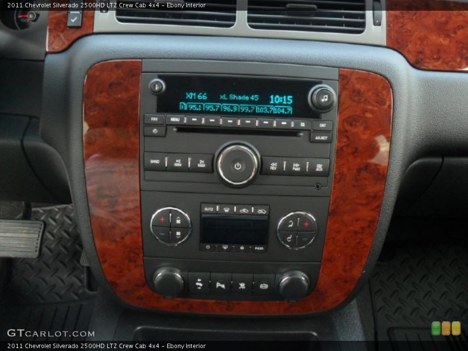 Ebony Interior Controls for the 2011 Chevrolet Silverado 2500HD LTZ Crew Cab 4x4 #38134498