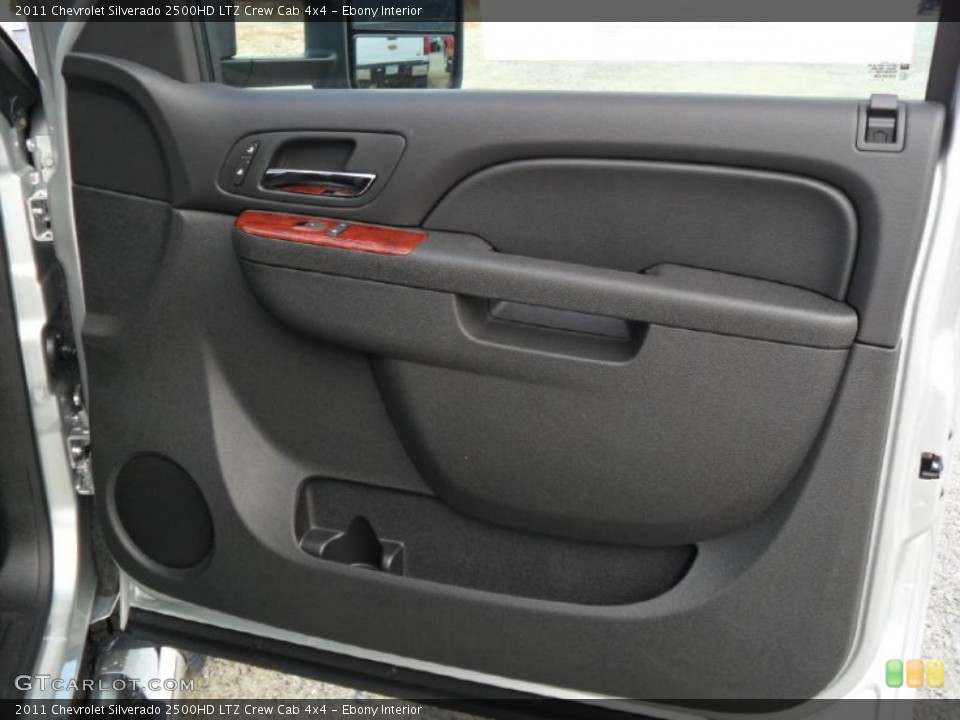 Ebony Interior Photo for the 2011 Chevrolet Silverado 2500HD LTZ Crew Cab 4x4 #38134614