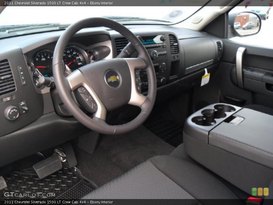 Ebony Interior Dashboard for the 2011 Chevrolet Silverado 1500 LT Crew Cab 4x4 #38135190