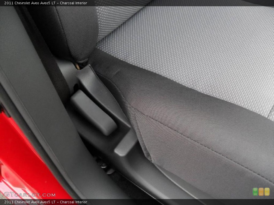 Charcoal Interior Photo for the 2011 Chevrolet Aveo Aveo5 LT #38135534