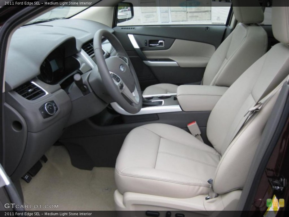 Medium Light Stone Interior Photo for the 2011 Ford Edge SEL #38136114