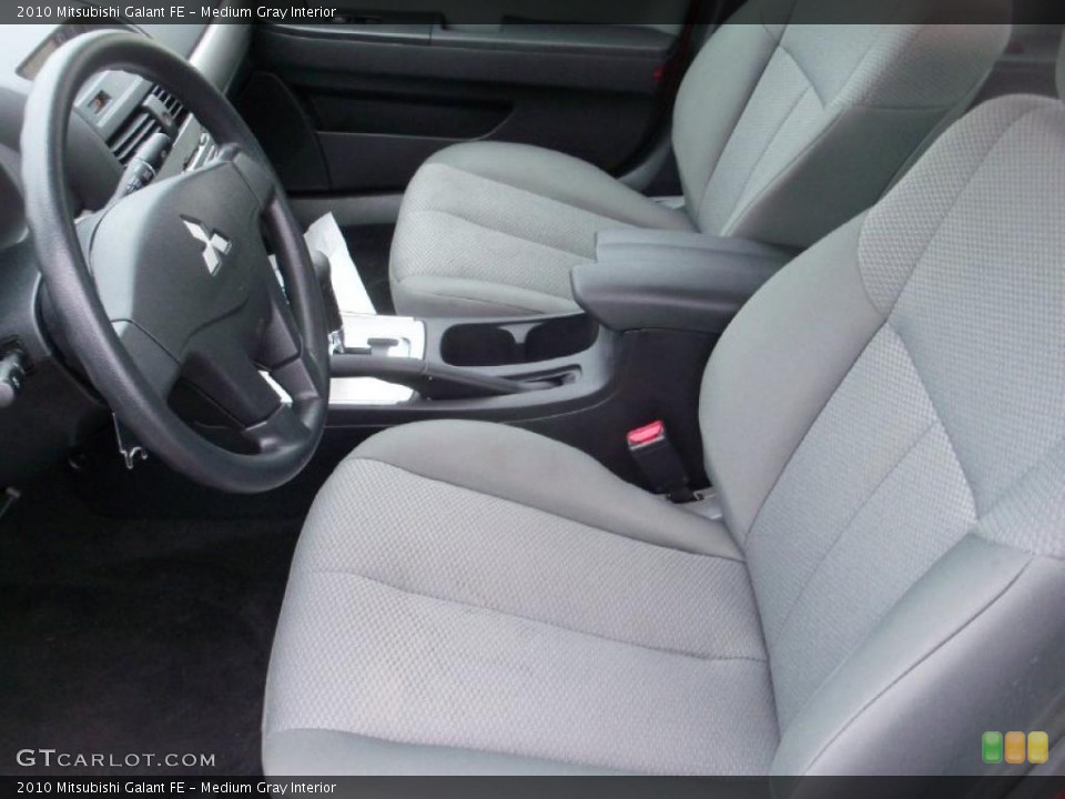 Medium Gray Interior Photo for the 2010 Mitsubishi Galant FE #38138038