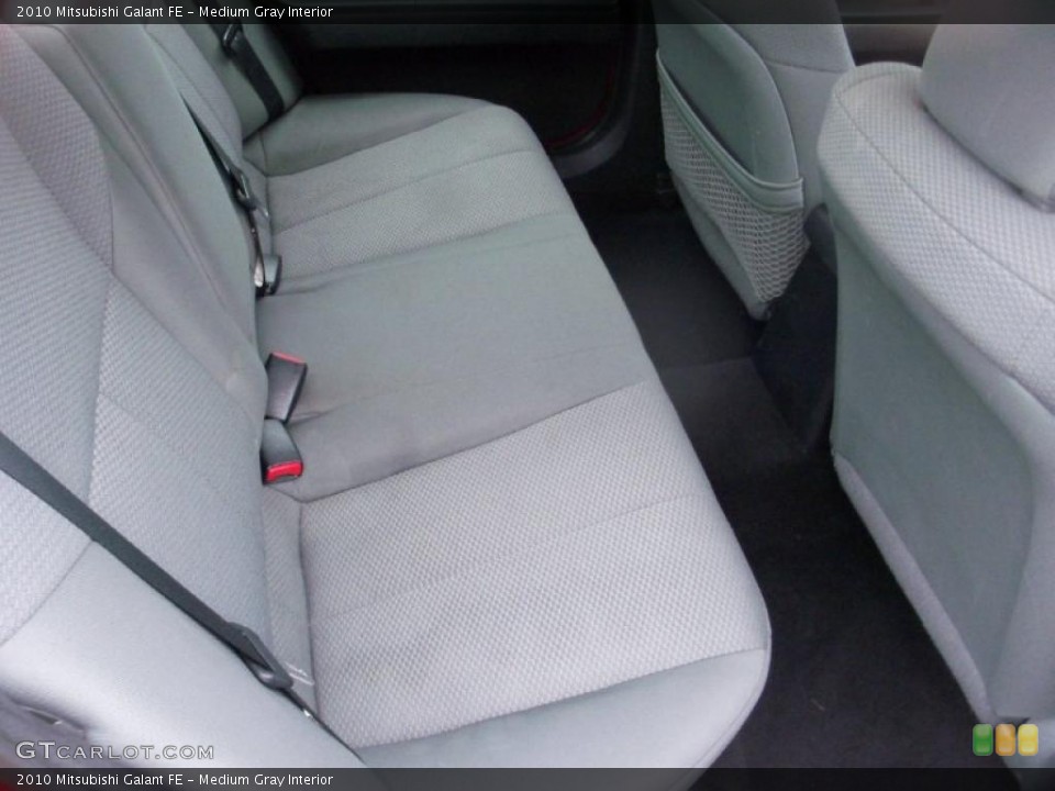 Medium Gray Interior Photo for the 2010 Mitsubishi Galant FE #38138322