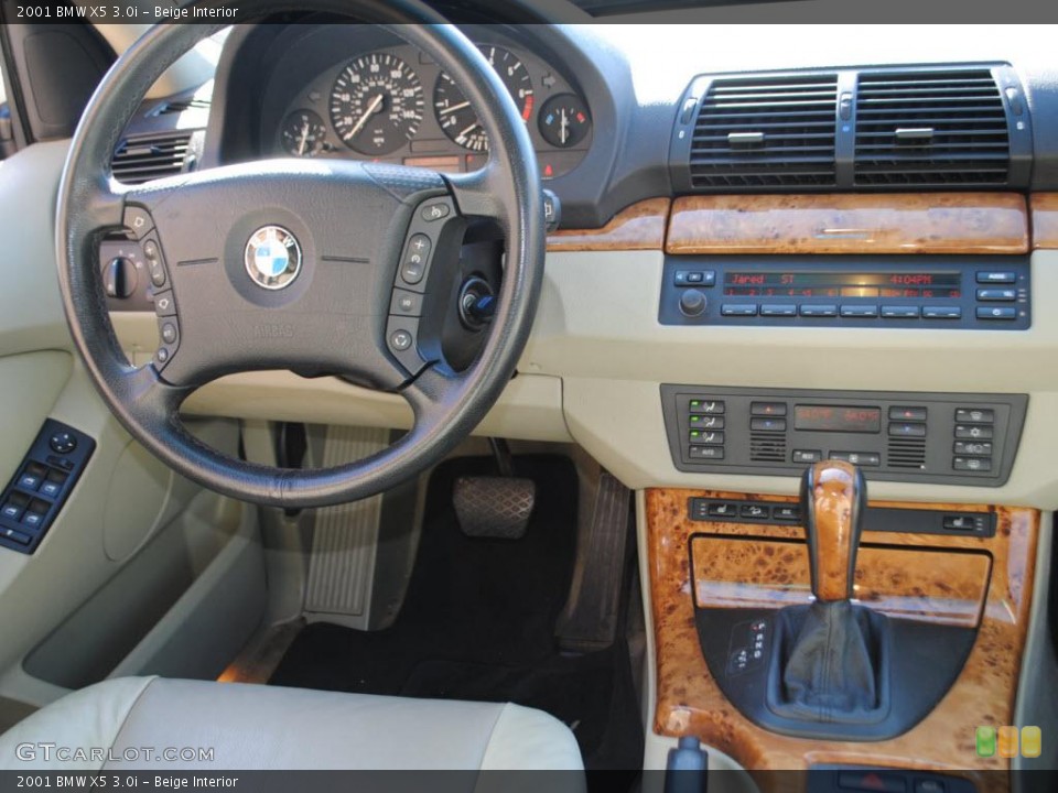 Beige Interior Controls for the 2001 BMW X5 3.0i #38138406