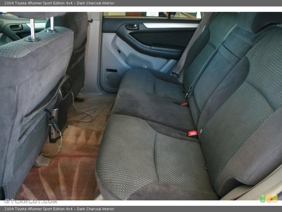 Dark Charcoal Interior Photo for the 2004 Toyota 4Runner Sport Edition 4x4 #38140178