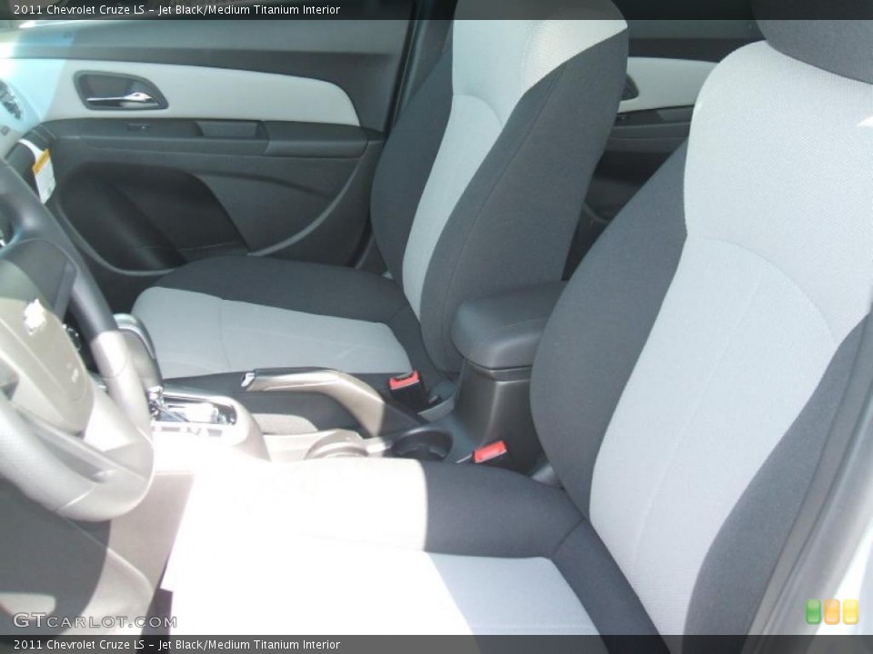Jet Black/Medium Titanium Interior Photo for the 2011 Chevrolet Cruze LS #38145075