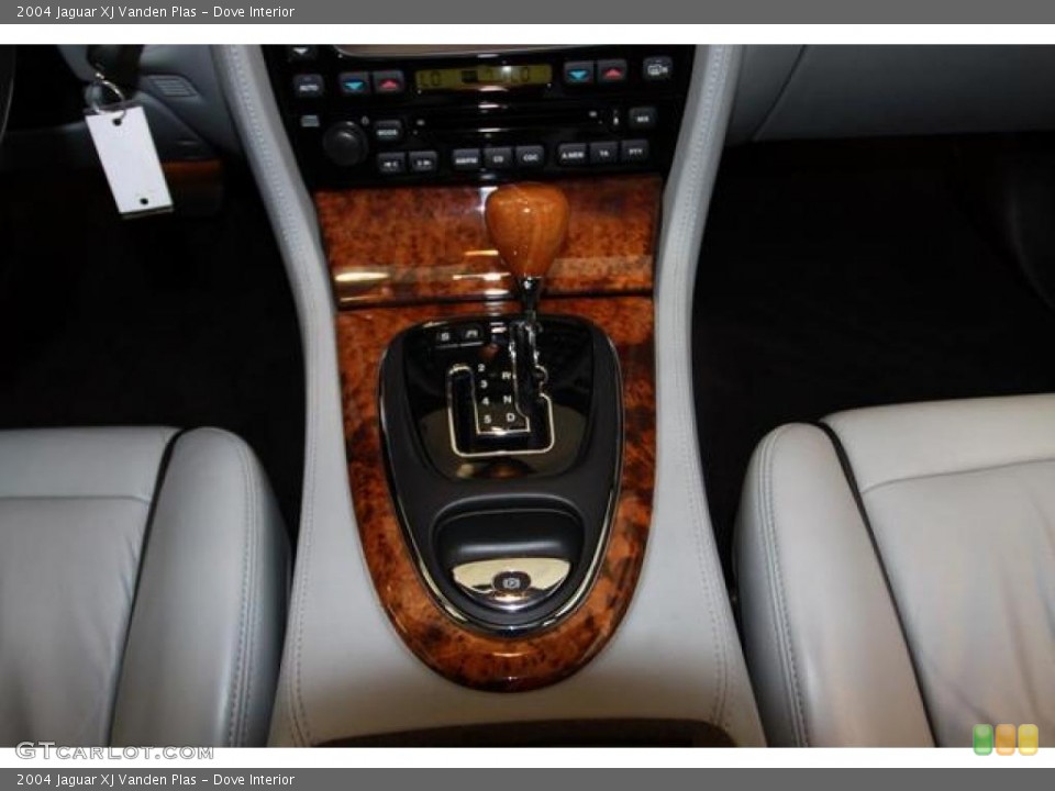 Dove Interior Transmission for the 2004 Jaguar XJ Vanden Plas #38151764