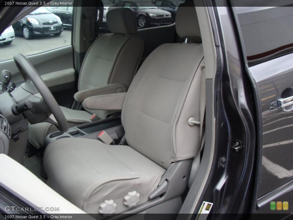 Gray Interior Photo for the 2007 Nissan Quest 3.5 #38154356