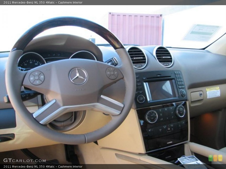 Cashmere Interior Dashboard for the 2011 Mercedes-Benz ML 350 4Matic #38158109