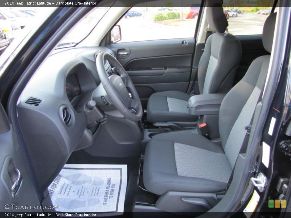 Dark Slate Gray Interior Photo for the 2010 Jeep Patriot Latitude #38159961