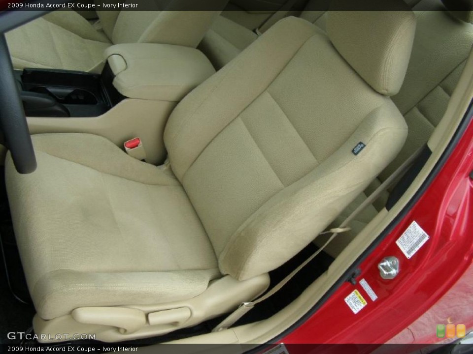 Ivory Interior Photo for the 2009 Honda Accord EX Coupe #38164114