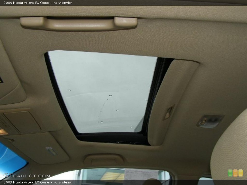 Ivory Interior Photo for the 2009 Honda Accord EX Coupe #38164126