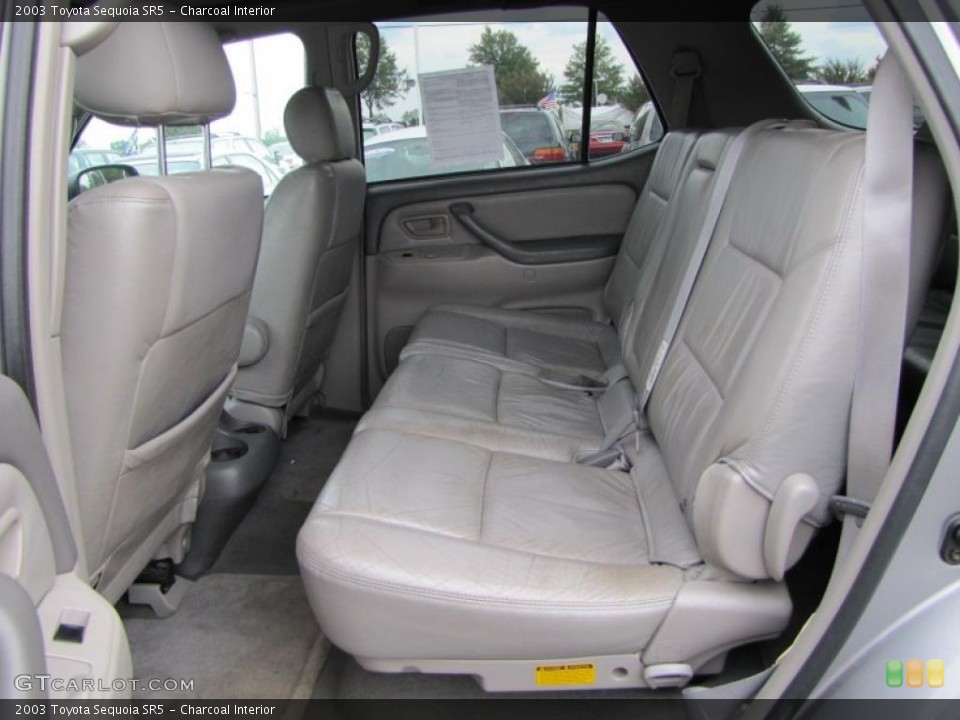 Charcoal Interior Photo for the 2003 Toyota Sequoia SR5 #38166018