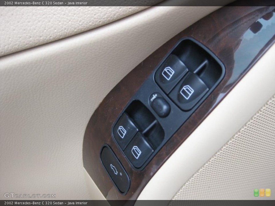 Java Interior Controls for the 2002 Mercedes-Benz C 320 Sedan #38172428