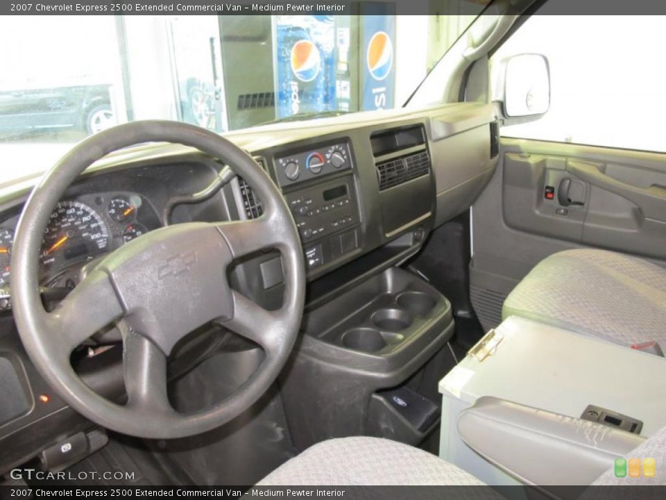 Medium Pewter Interior Dashboard for the 2007 Chevrolet Express 2500 Extended Commercial Van #38173312