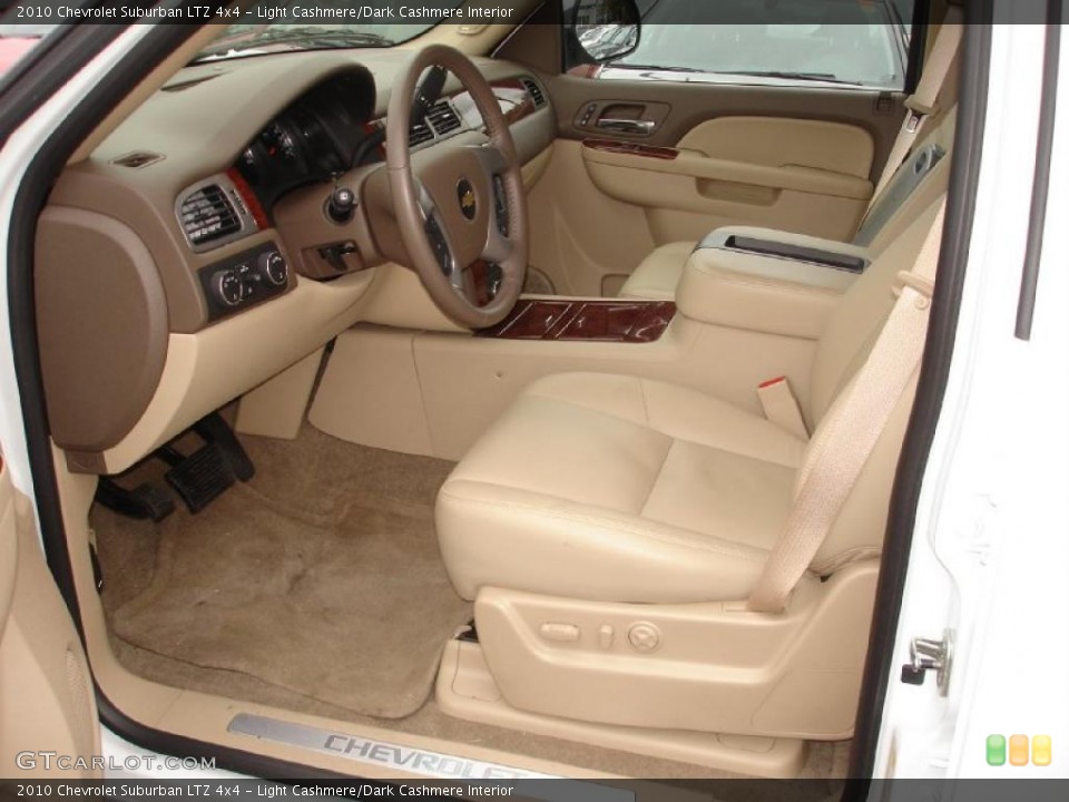 Light Cashmere/Dark Cashmere Interior Photo for the 2010 Chevrolet Suburban LTZ 4x4 #38178073