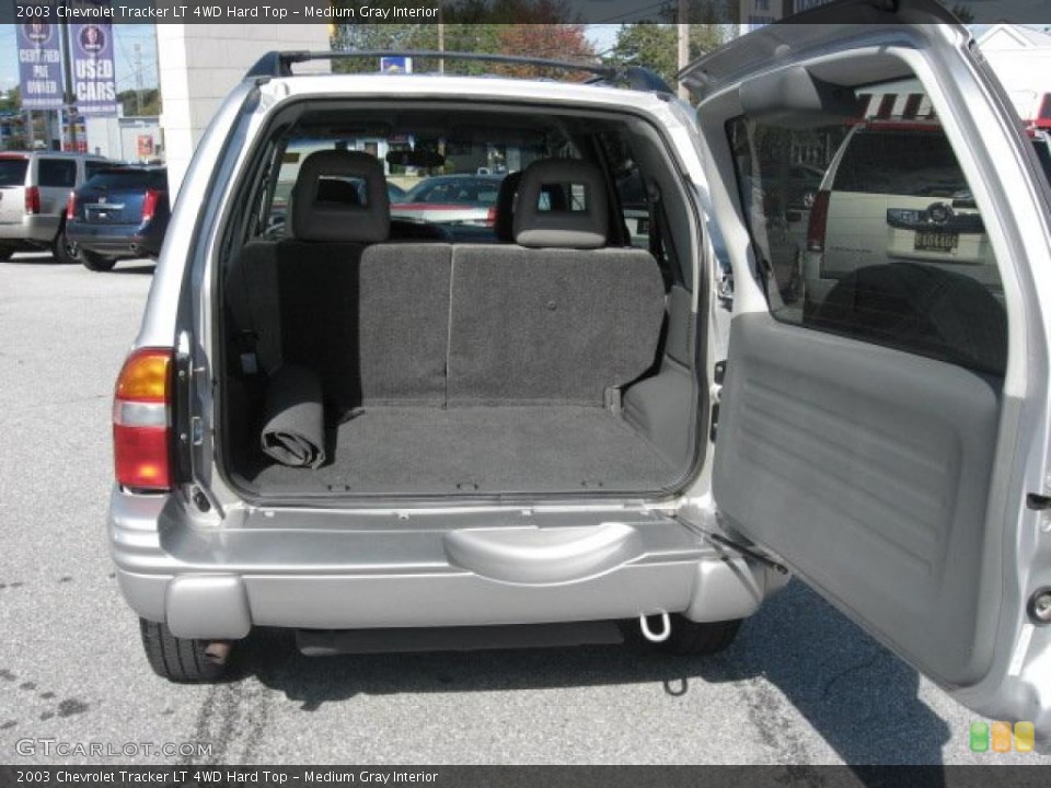 Medium Gray Interior Trunk for the 2003 Chevrolet Tracker LT 4WD Hard Top #38179196
