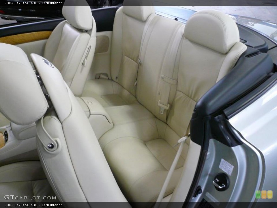 Ecru Interior Photo for the 2004 Lexus SC 430 #38180008