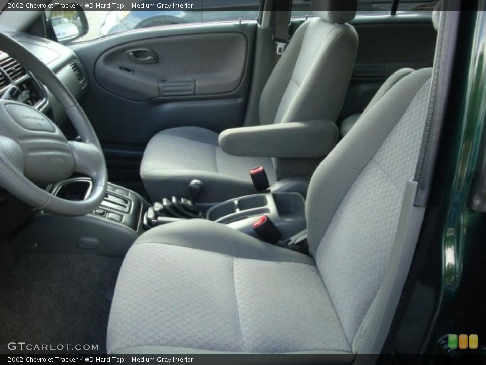 Medium Gray Interior Photo for the 2002 Chevrolet Tracker 4WD Hard Top #38187872