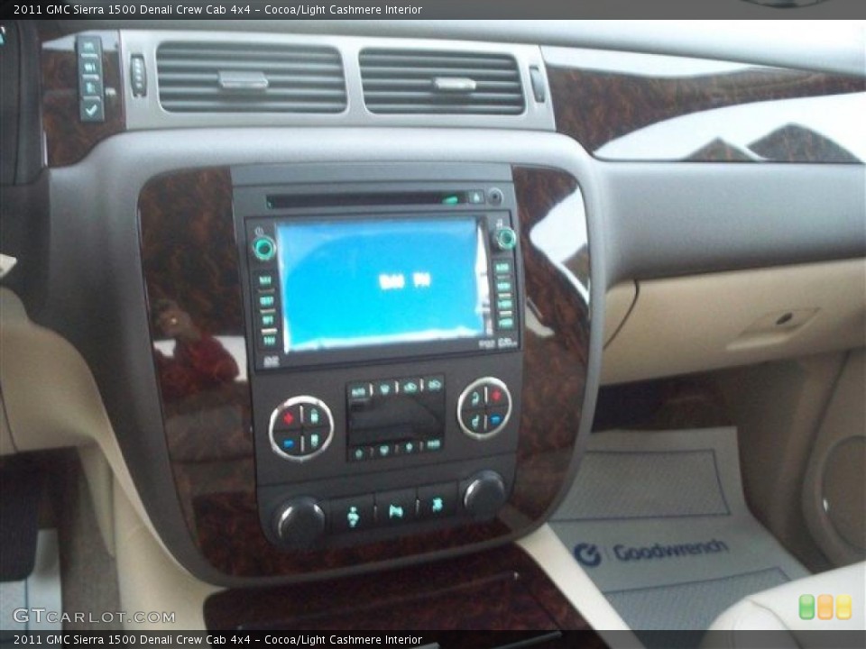 Cocoa/Light Cashmere Interior Controls for the 2011 GMC Sierra 1500 Denali Crew Cab 4x4 #38198660
