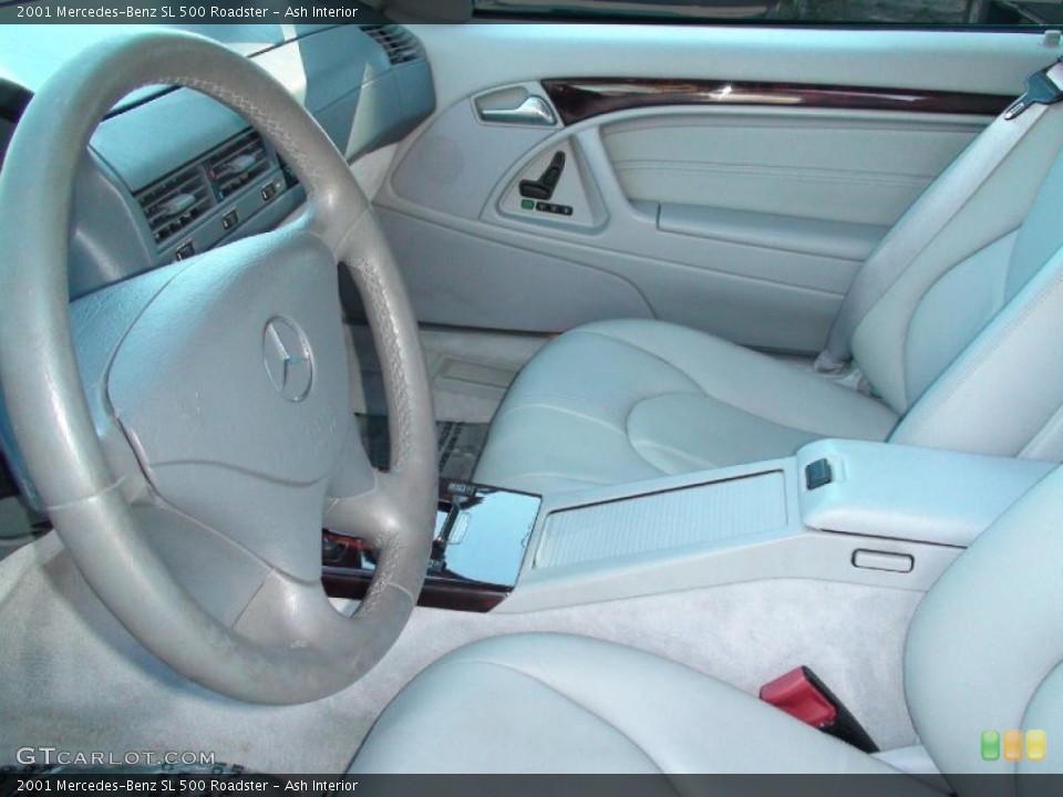 Ash Interior Photo for the 2001 Mercedes-Benz SL 500 Roadster #38199893